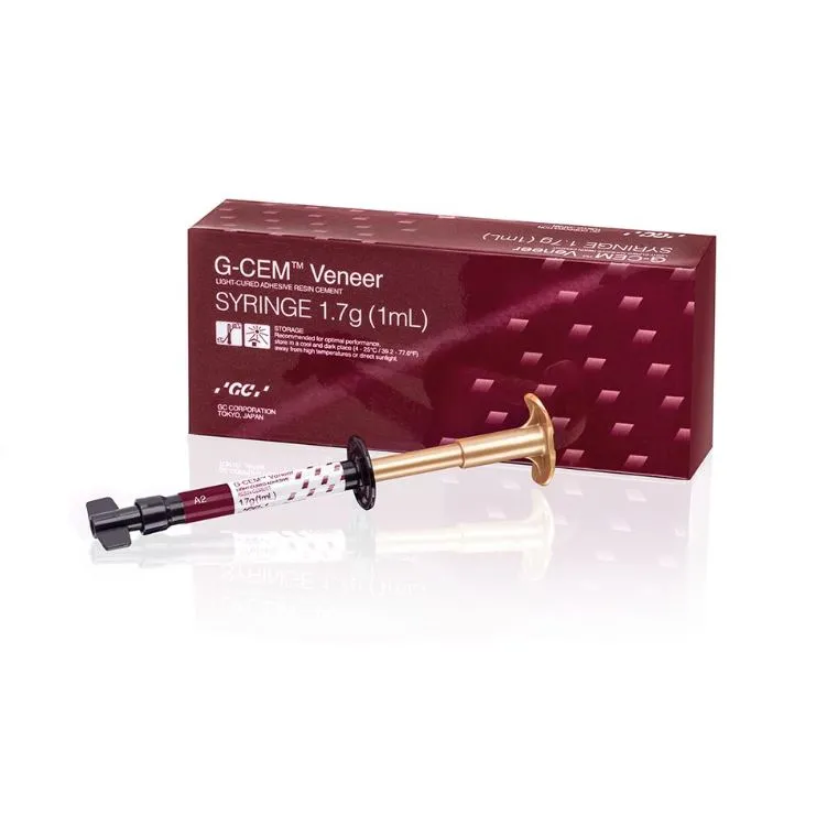 G-CEM Veneer – Ciment Résine Photopolymérisable (Seringue de 1,7 g) - GC